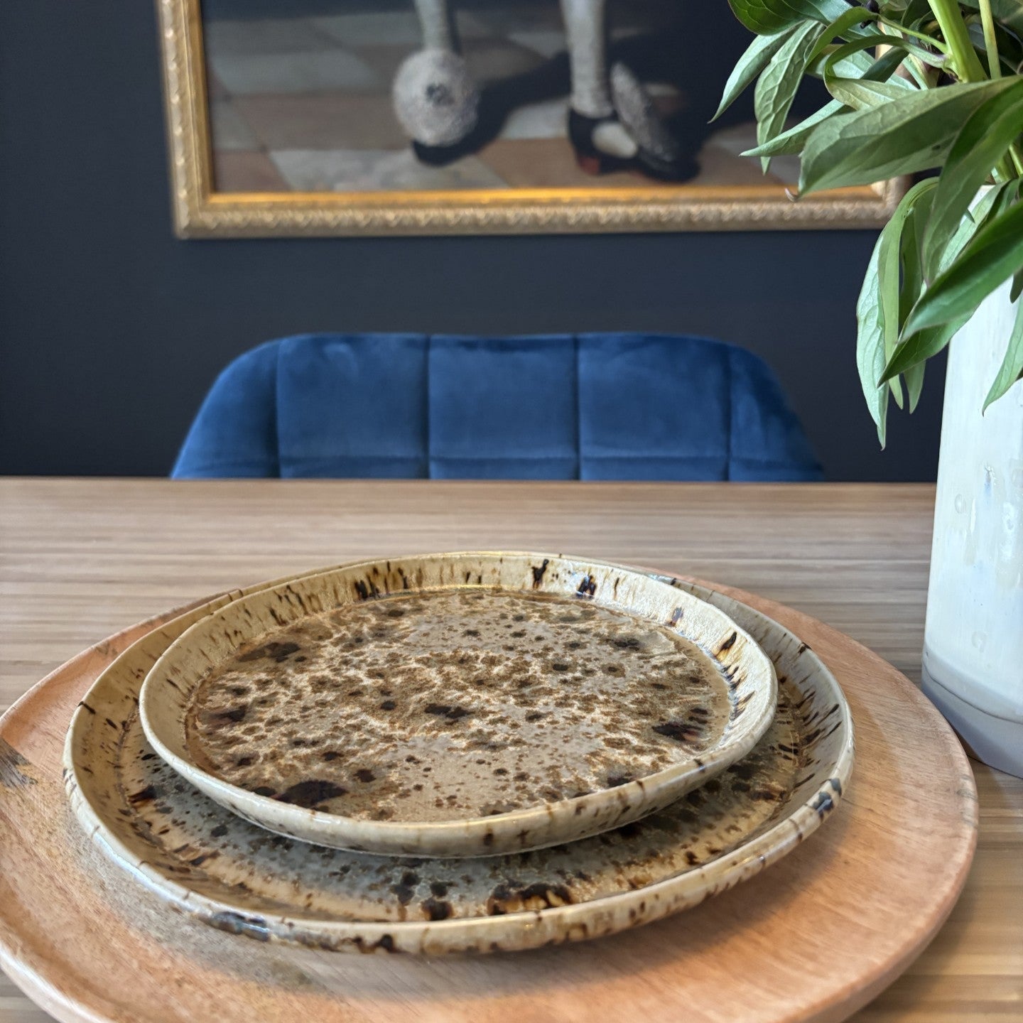 Keramisch bord met kristalglazuur